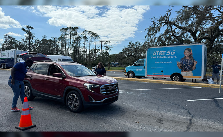 AT&T employee assisting residents at our Hurricane Helene Retail Donation Site in Perry, FL.