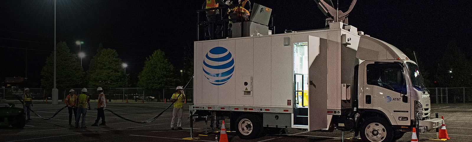 AT&T FirstNet first responders working at night in Wright County