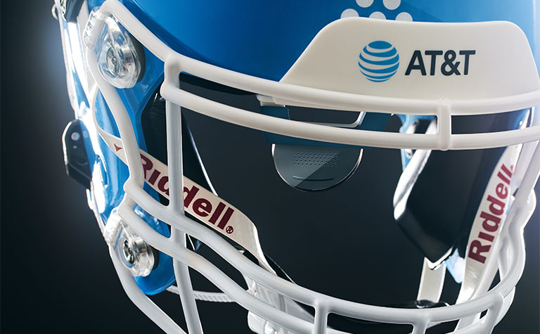 Close-up of the AT&T 5G Helmet and digital display located within the visor.