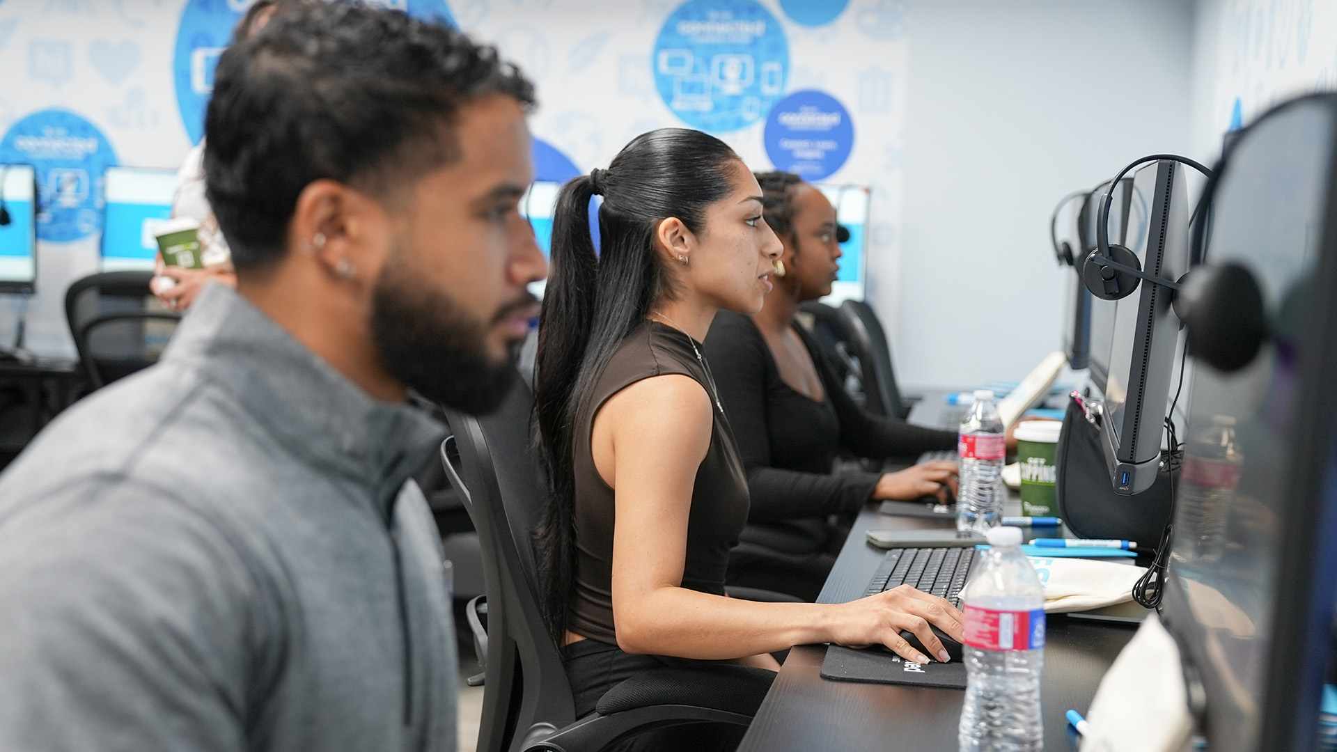 AT&T Opens 100th Connected Learning Center