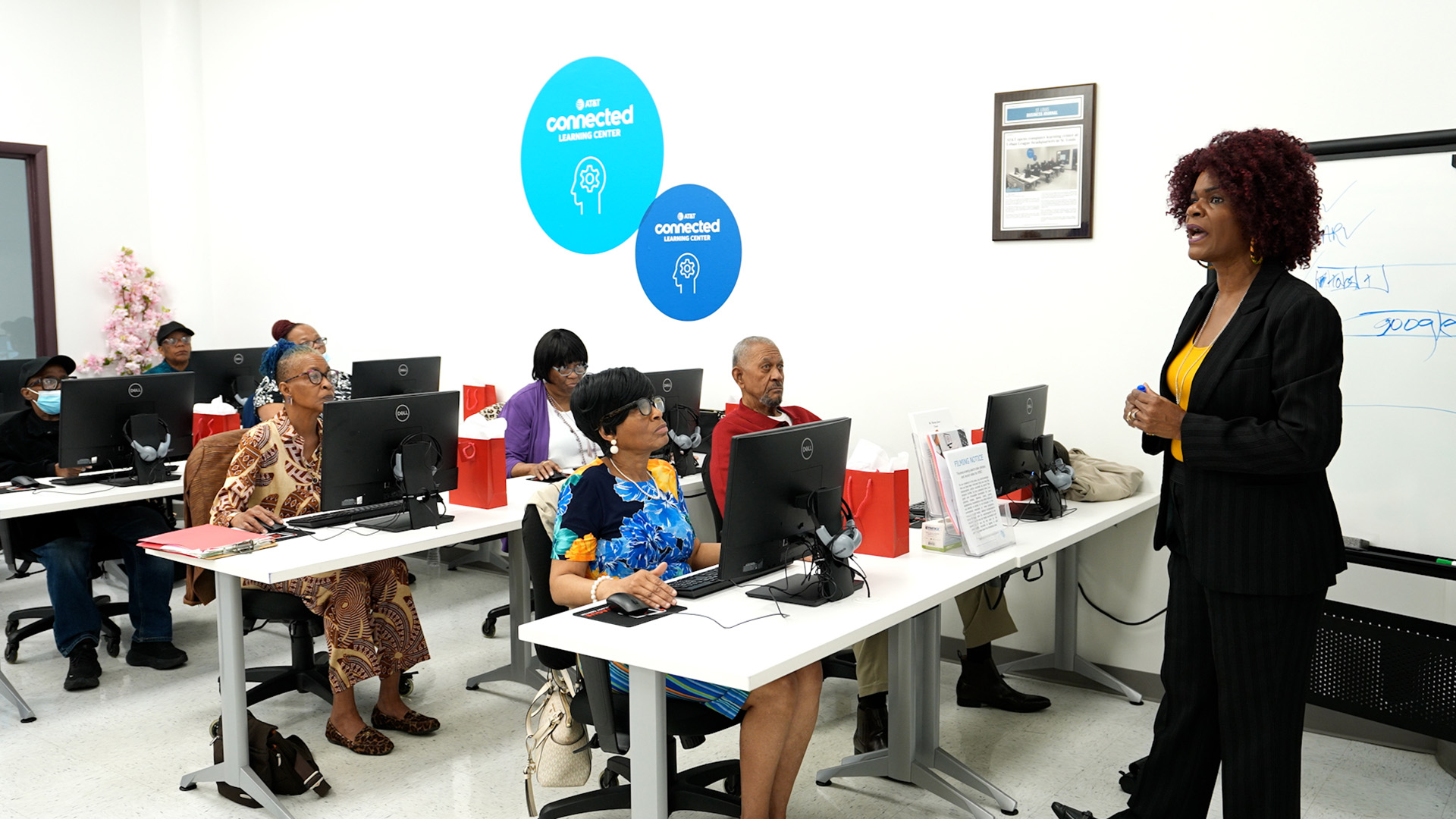 AT&T Opens 100th Connected Learning Center