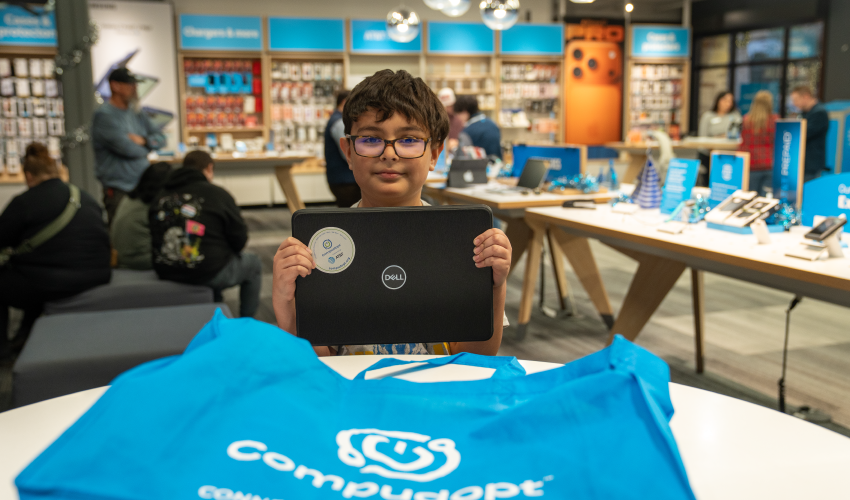 AT&T Customers Donate to Support Laptop Giveaways Nationwide